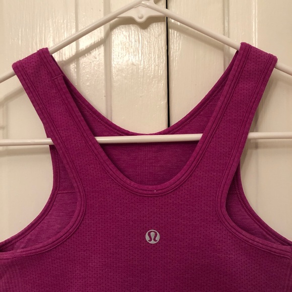Lululemon Seamlessly Covered Tank - Picture 12 of 14